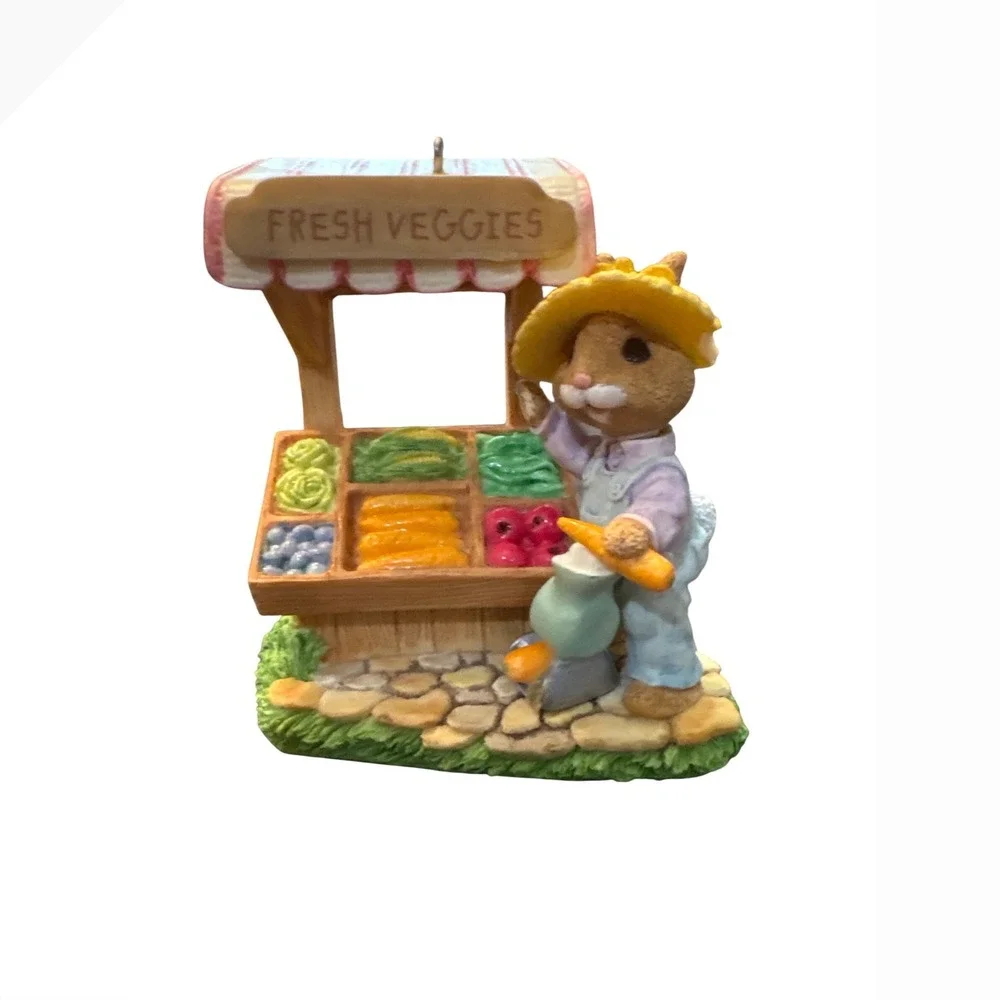 Hallmark Keepsake 1997 Bunny's Market Tender Touches Club Edition Ornament Boxed